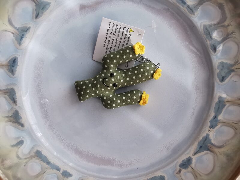 keychain cactus,green/yellow 