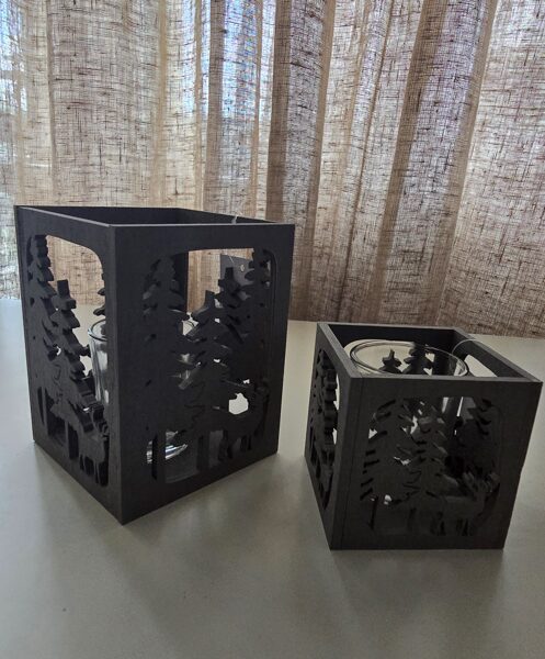 set of candlesticks (large and small)