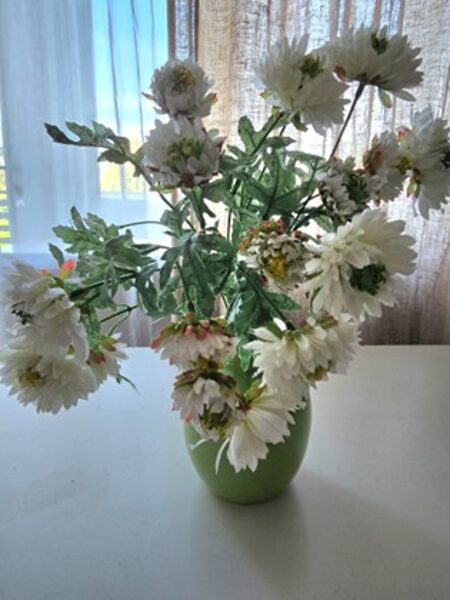 Artificial flowers No. 437 - a bouquet of marigolds