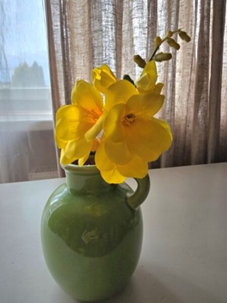 Artificial flowers No. 543- freesia